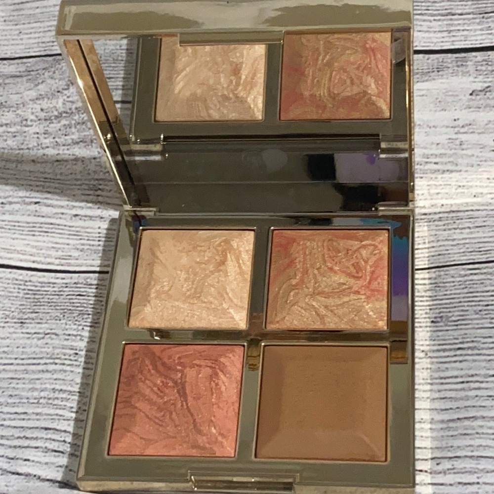 Becca BFF’s Bronze, Blush and Glow Palette “Khloe”